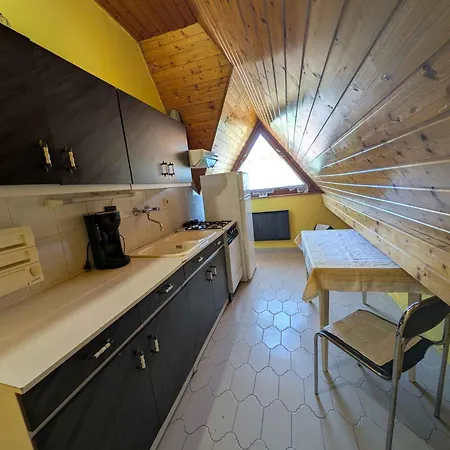 In - Balaton 18583 Fonyód