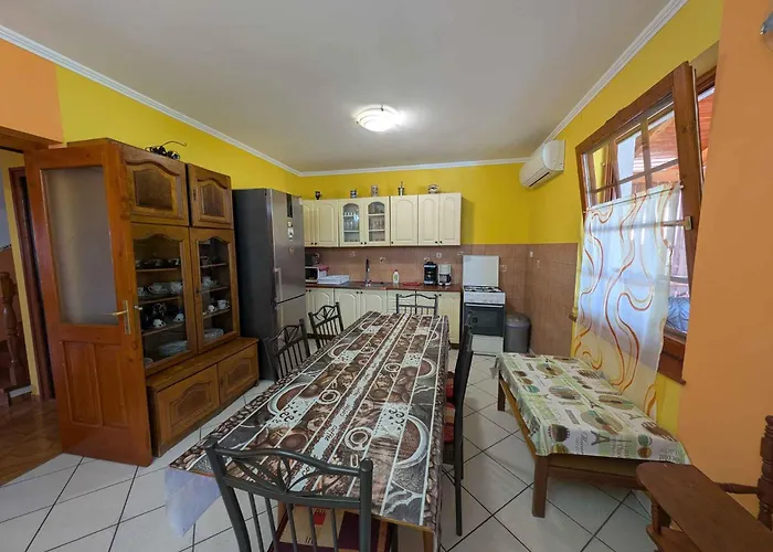 In - Balaton 18583 Fonyód