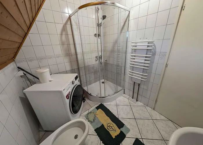 In - Balaton 18583 דירה