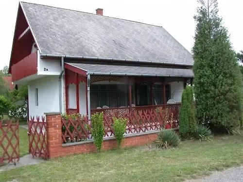 In - Balaton 18583